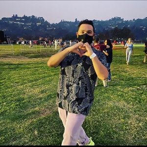 Meet your Posher, Clay